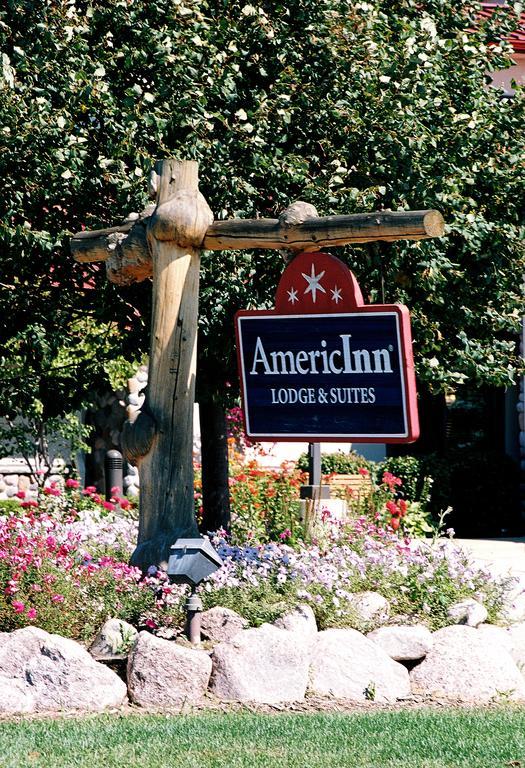 Americinn By Wyndham Oswego Exterior photo